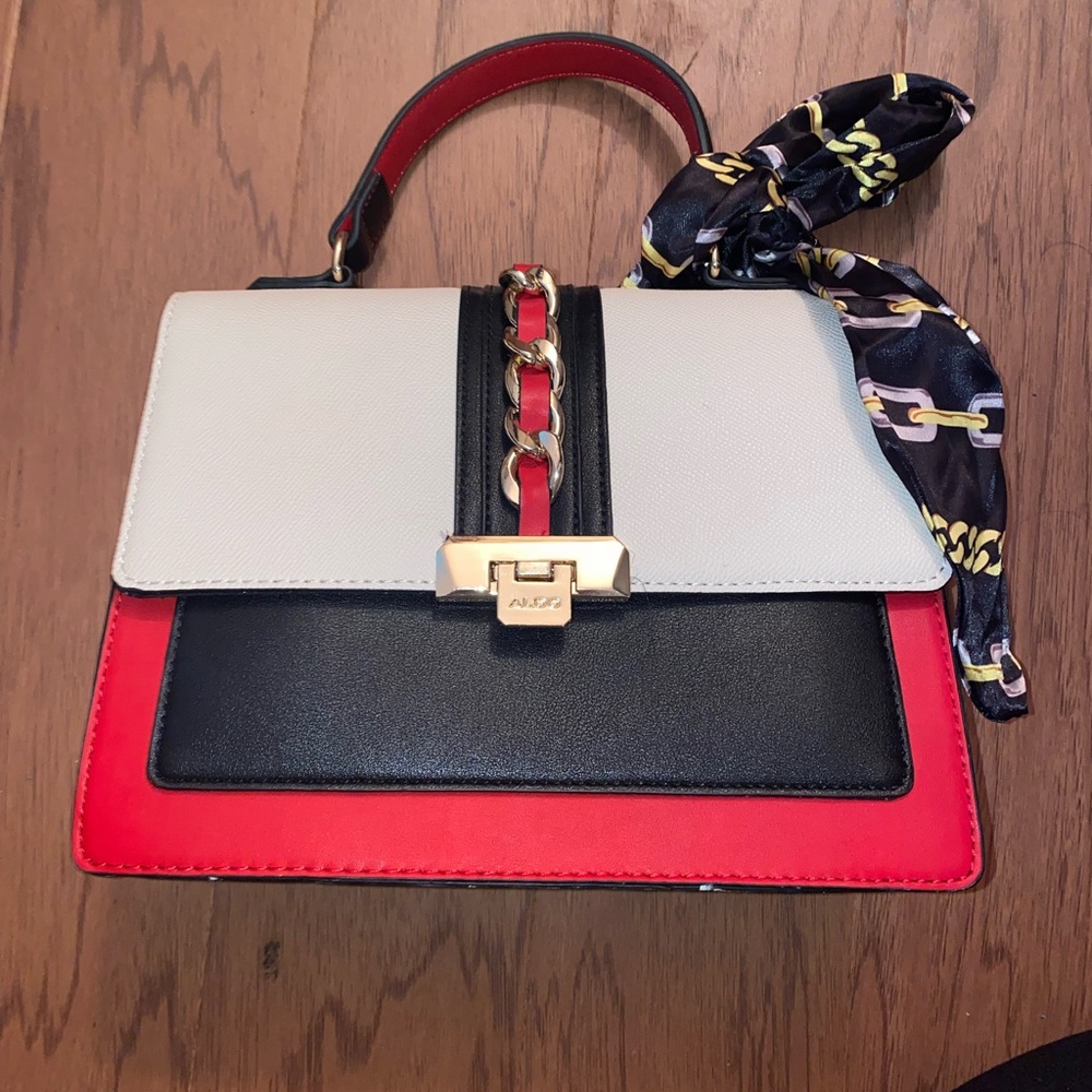 ⭕️SOLD⭕️ Aldo purse